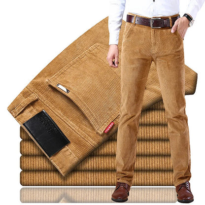 Pantaloni clasici din catifea pentru bărbați