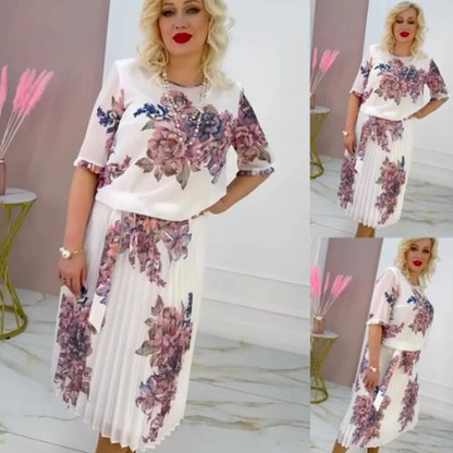Model floral Rochie rotundă cu gât plisat