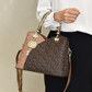 👜  Geantă de damă stilată și elegantă