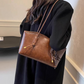⏰Ofertă limitată: 50% reducere！！👜🔥 Geantă retro de umăr din piele moale, elegantă și încăpătoare