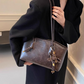 ⏰Ofertă limitată: 50% reducere！！👜🔥 Geantă retro de umăr din piele moale, elegantă și încăpătoare
