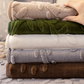 🛋️ Husă Antiderapantă pentru Canapea din Blană Artificială de Iepure – Confort și Eleganță cu Design Reliefat