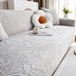 🛋️ REDUCERE DE 50%! 🌸 Husă de canapea antiderapantă din jacquard 3D cu motiv de camelii – Eleganță decorativă, antiderapantă și ușor de întreținut✨