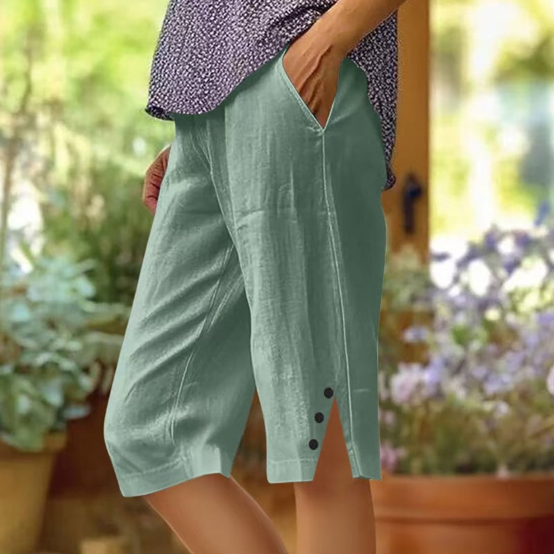 ⌛Limited Time Sale🔥Women's Casual Solid Color Pocket Capri Pants-1