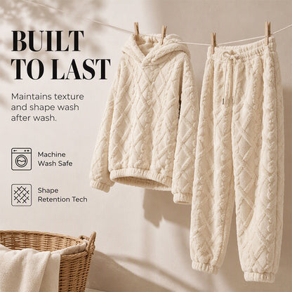 🔥 Embossed Geometric Plush Set – Timeless Comfort & Effortless Style For Every Occasion